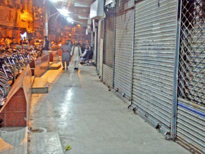 restaurants businesses to close by 8pm on new year s eve in karachi restaurants businesses to close by 8pm on new year s eve in karachi