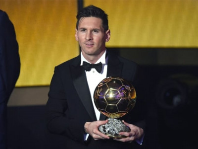 move over ronaldo let messi the real champ reign the field