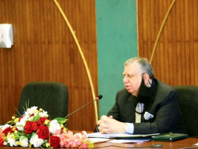 govt allows costly wheat import