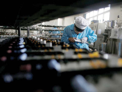 four die after inhaling toxic gas in pickle factory four die after inhaling toxic gas in pickle factory