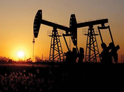 oil dives 3 5 on global economy worries oil dives 3 5 on global economy worries