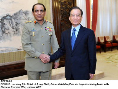 china pakistan pledge to take military ties to new level