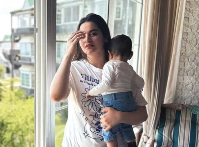 minal khan speaks up for new mothers minal khan speaks up for new mothers