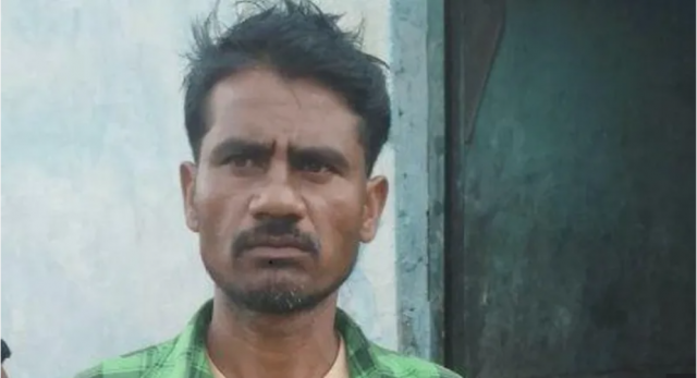 indian labourer s luck turns with discovery of diamond worth 95 000 indian labourer s luck turns with discovery of diamond worth 95 000