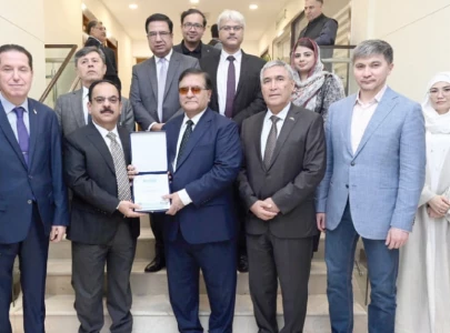 traders committed to helping pakistan overcome crisis traders committed to helping pakistan overcome crisis