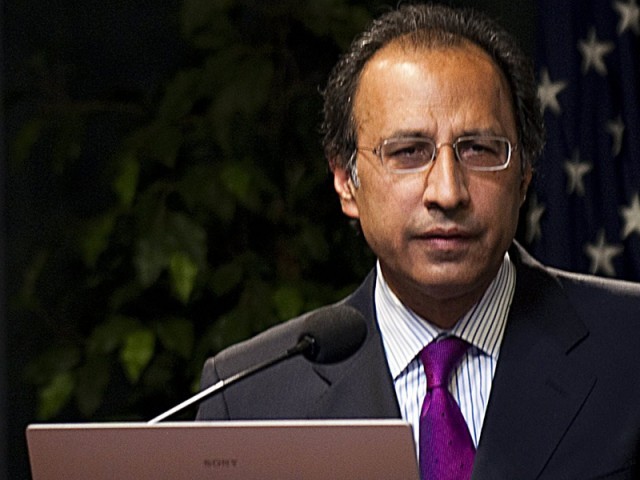 finance minister warns of shocks that pakistan can t absorb