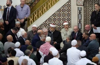 australia s prime minister anthony albanese visits lakemba mosque for eid al fitr in sydney australia march 20 2026 reuters