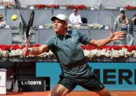 sinner reaches madrid quarter finals