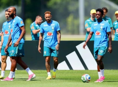 ancelotti hopes to see more of neymar