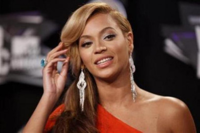 beyonce gives birth to baby girl in ny beyonce gives birth to baby girl in ny
