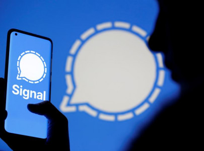 messaging platform signal fully back up resolves hosting outage