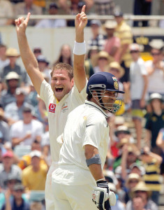 3rd test warner inflicts a ton of pain