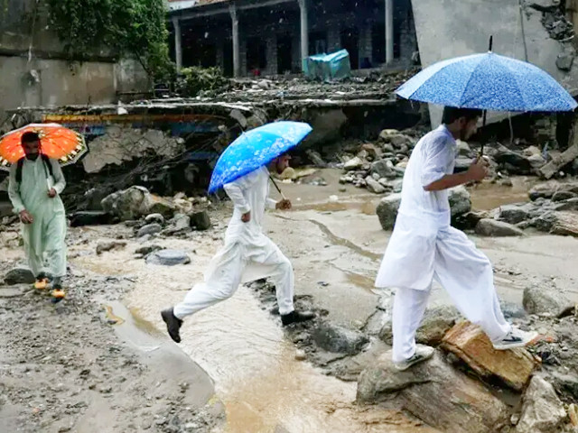 Seven killed, 33 injured as heavy rains hit Khyber Pakhtunkhwa