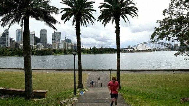 sydney lifts covid curfews as case numbers stabilise sydney lifts covid curfews as case numbers stabilise