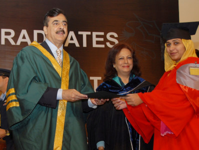 lcwu convocation gilani announces rs50m for benazir bhutto chair