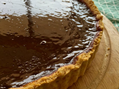 do you have what it takes to resist this chocolate caramel tart because i don t do you have what it takes to resist this chocolate caramel tart because i don t
