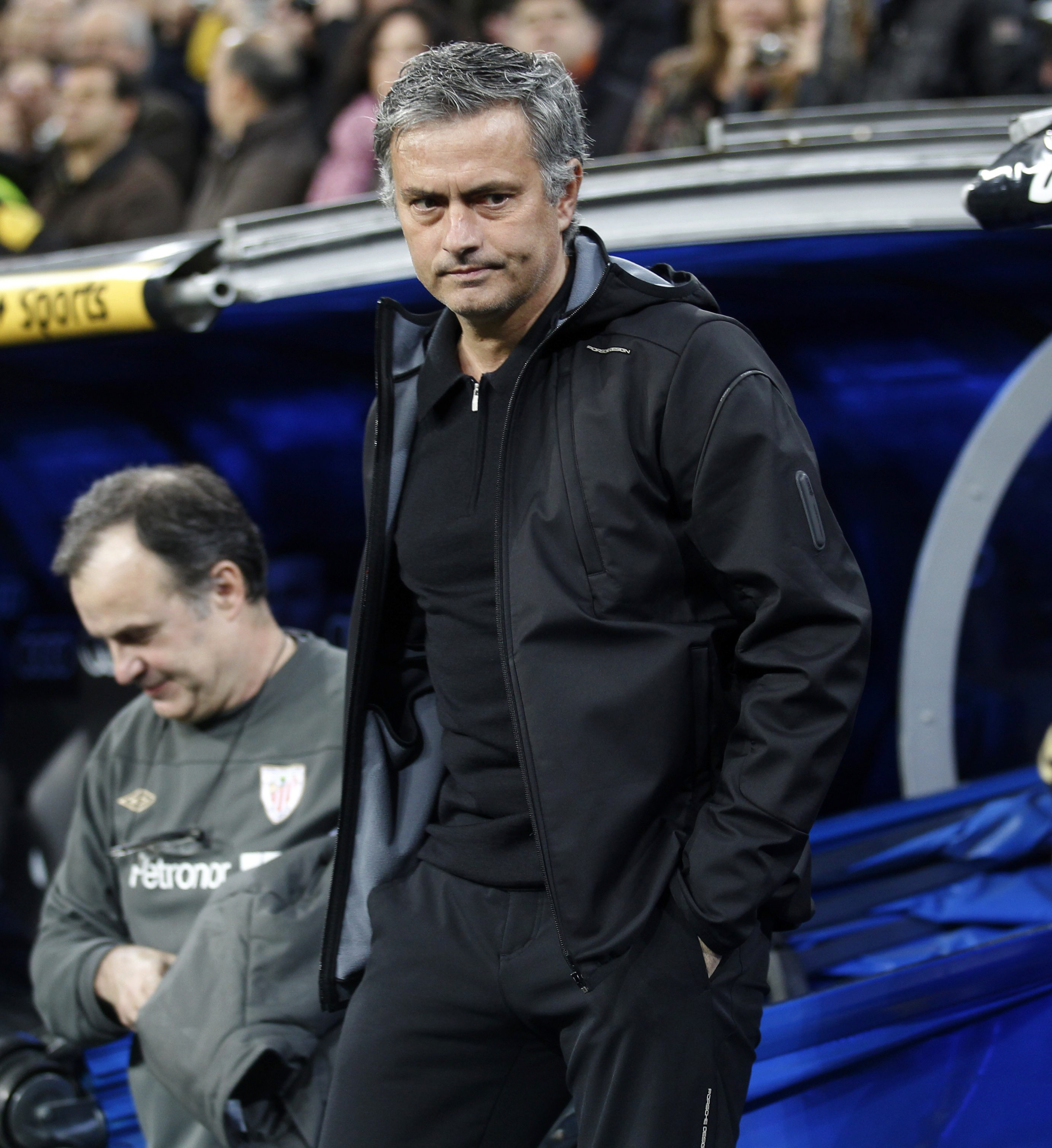 mourinho says fans whistles no issue