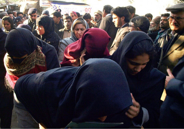 kidnapping drama runaway students off the hook after withdrawal of fir kidnapping drama runaway students off the hook after withdrawal of fir
