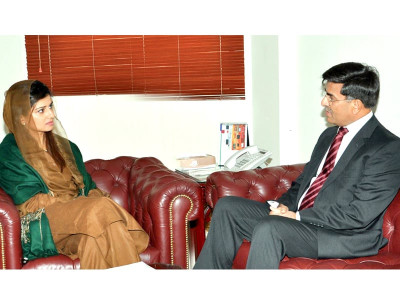 pakistan india khar stresses continuation of dialogue