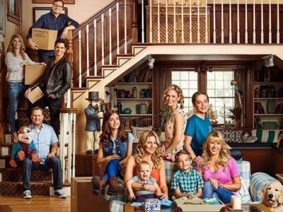 fuller house was full of bad reviews but i watched it anyway fuller house was full of bad reviews but i watched it anyway