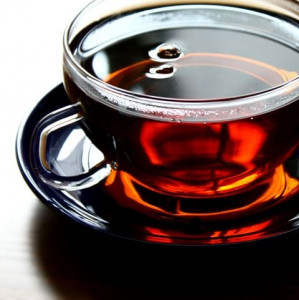 drinking black tea may cut blood pressure