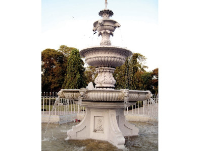 cash flow 20 days to fix a fountain shut for 26 years at zoo