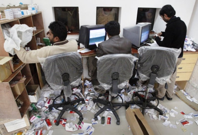 contaminated medicine case probe stalls death toll rises