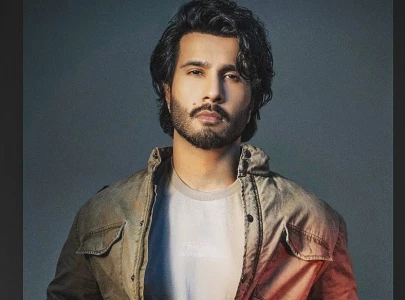 feroze khan apologises for leaking private information of fellow artists feroze khan apologises for leaking private information of fellow artists