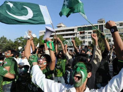 the magical powers of a pakistani fan