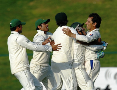 pakistan humiliate england to take series