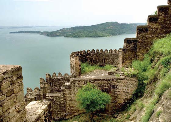 ramkot fort centuries old kashmiri heritage site on the verge of destruction