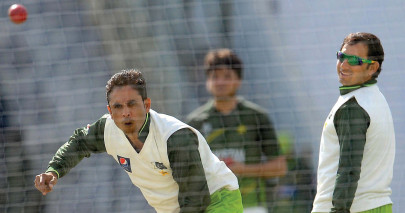 pakistan vs england spinning magic wreaking havoc