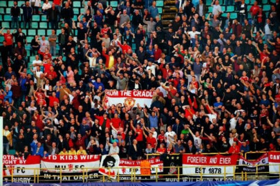 shame on you manchester united fans