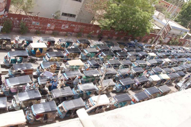 traffic woes police to launch campaign against unregistered rickshaws traffic woes police to launch campaign against unregistered rickshaws