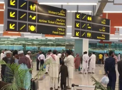 offloaded passengers create chaos at airport offloaded passengers create chaos at airport