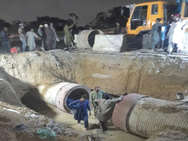 Water system crippled by BRT work