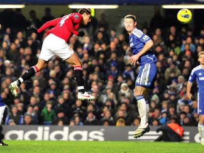 premier league fightback could turn title race rooney