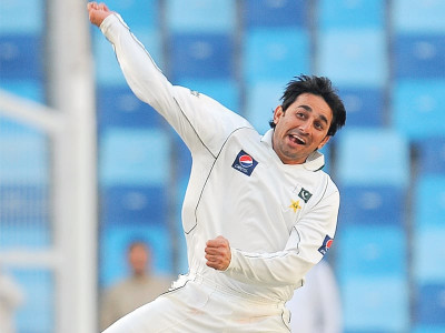 no one can spot my mystery ball says ajmal