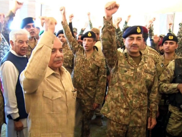 prime minister shehbaz sharif interacts with soldiers on the occasion of eidul azha in parachina khyber pakhtunkhwa on june 29 2023 photo pid prime minister shehbaz sharif interacts with soldiers on the occasion of eidul azha in parachina khyber pakhtunkhwa on june 29 2023 photo pid