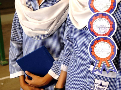 flying colours govt decides no report cards for classes i to iii