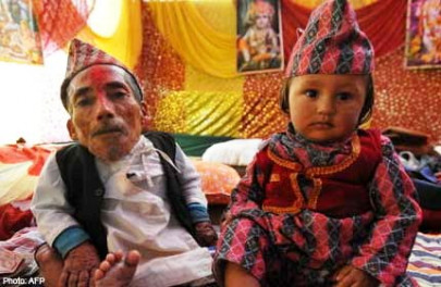 fame beckons for new world s shortest man
