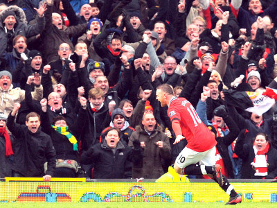 premier league rooney takes united to the top