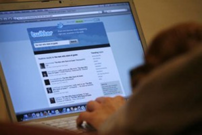 twitter wars punjab sets up team to handle social media twitter wars punjab sets up team to handle social media