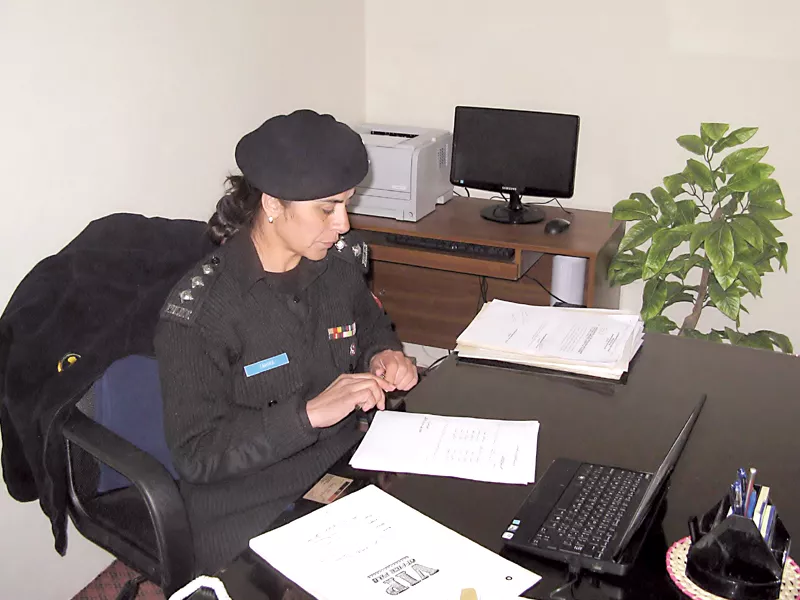upholding the law first woman dsp takes on traffic mess violators upholding the law first woman dsp takes on traffic mess violators