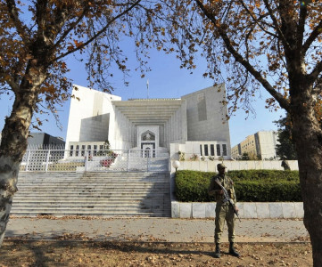 contempt case sc seeks footage of awan s controversial press briefing