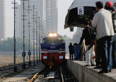 pak business express might derail under financial stress