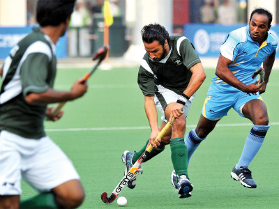 unsanctioned hockey league pakistan players look for amicable solution