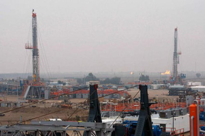 japan pledges loans to iraq amid iran squeeze