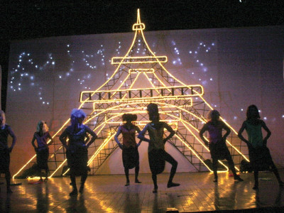 la cage aux folle when even begum nawazish lets you down