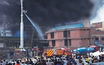 fire engulfs paint factory on multan road